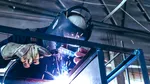 Cât câștigă un sudor în Spania. Țara are nevoie de cel puțin 20.000 de profesioniști pentru a acoperi cererea existentă