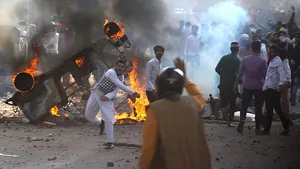 VIDEO. Protestele din India: Cel puţin 19 persoane au murit, iar alte 15 au ajuns la spital în stare critică