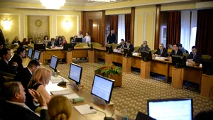 Proiectul privind eliminarea pensiilor speciale, amânat până în februarie