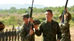 Tot mai mulți tineri se înrolează voluntar în armata Thailandei. Motivele din spatele creșterii surprinzătoare