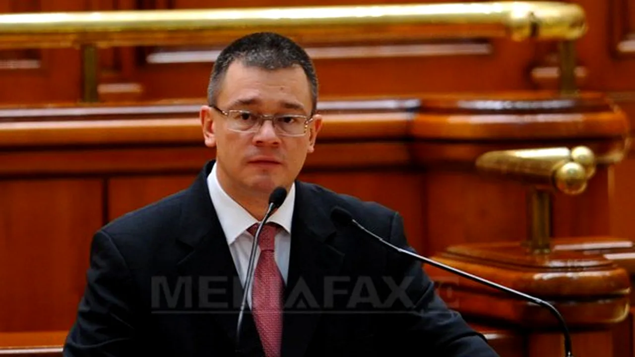 Avertismentul lui Ungureanu pentru politicieni, înaintea votului la moţiune: Stabilitatea economică depinde de cea politică