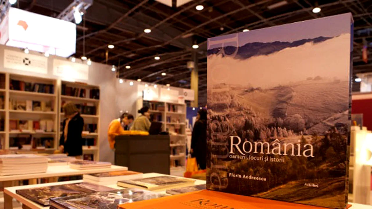 Peste 190.000 de vizitatori au participat la Salonul de Carte de la Paris 2013