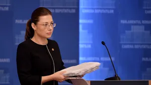 Oana Florea, vizată pentru şefia Comisiei Parlamentare de Control al SRI
