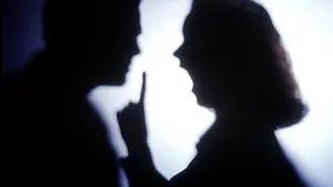 Motivele pentru care femeile sunt nervoase zece zile pe an