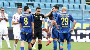 Superliga de fotbal. Meci dramatic la Miercurea Ciuc cu cinci goluri