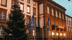 Motivul pentru care zeci de mii de studenţi din Germania stau la coadă pentru a folosi email-ul