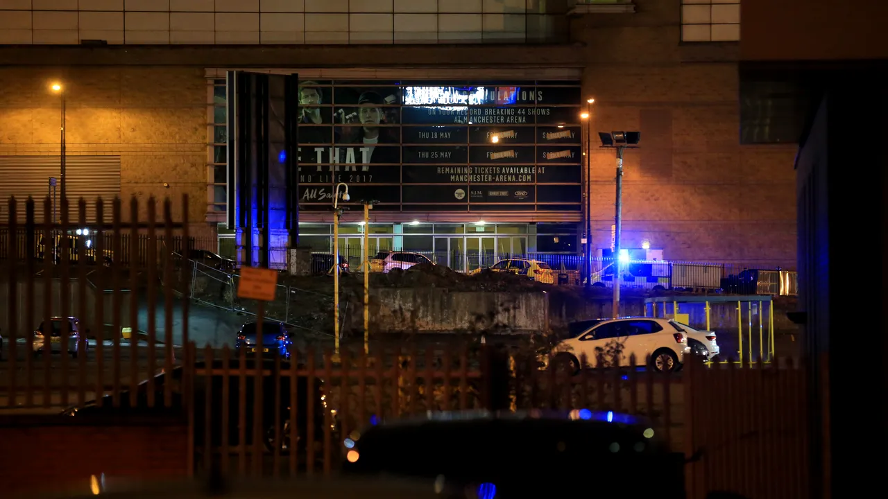 Fotbaliştii de la Manchester City, mesaj după explozia de la concertul Arianei Grande: Inimile noastre sunt alături de victimele acestei tragedii 