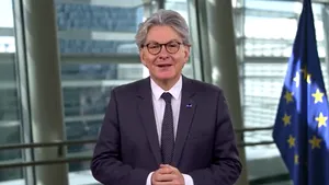 Comisia Europeană cere României certificat verde şi creşterea ritmului de vaccinare: „Măsurile acestea trebuie luate acum”