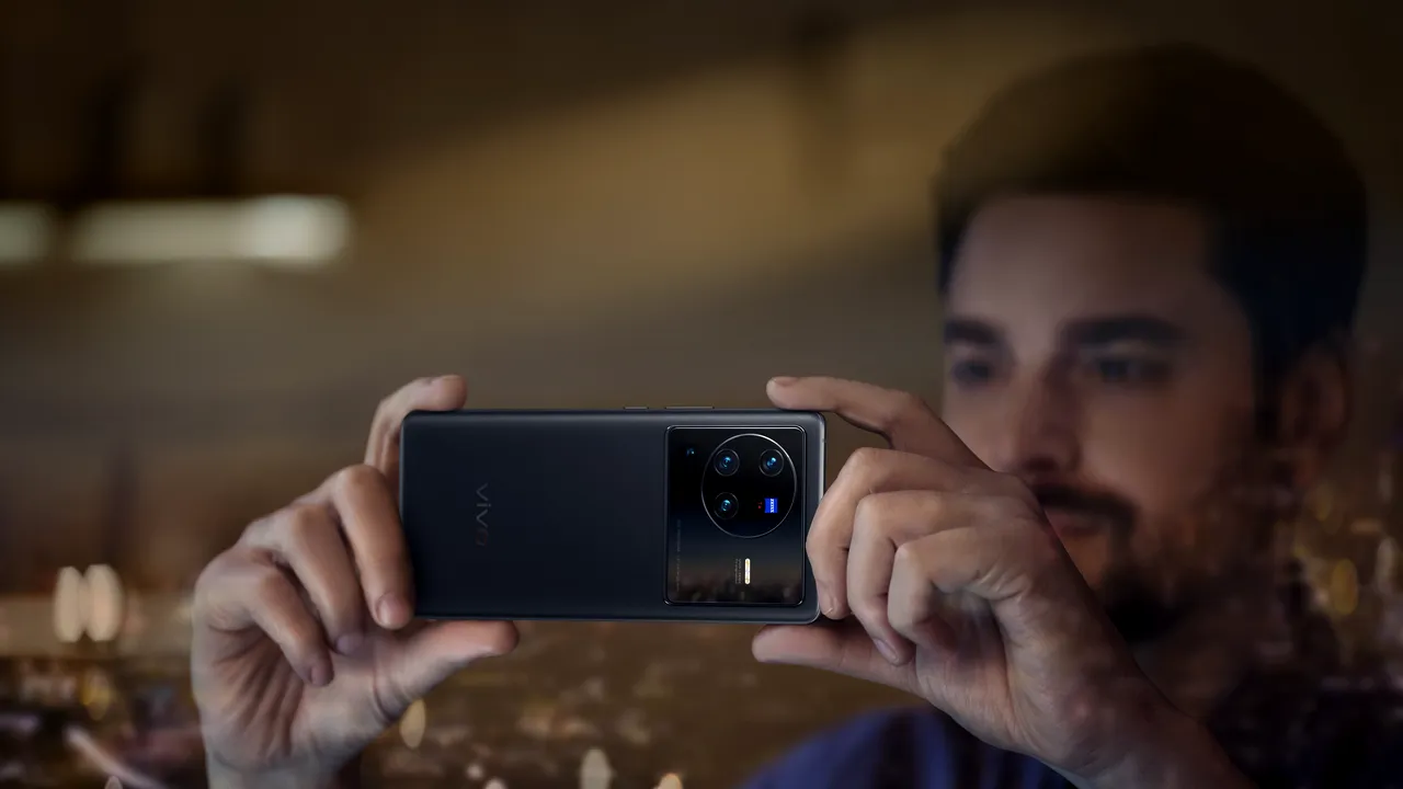 Vivo lansează în Europa cel mai nou flagship, vivo X80 Pro 