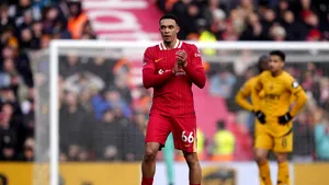 Alexander-Arnold își ia rămas bun de la Liverpool: „Cea mai grea decizie din viața mea”