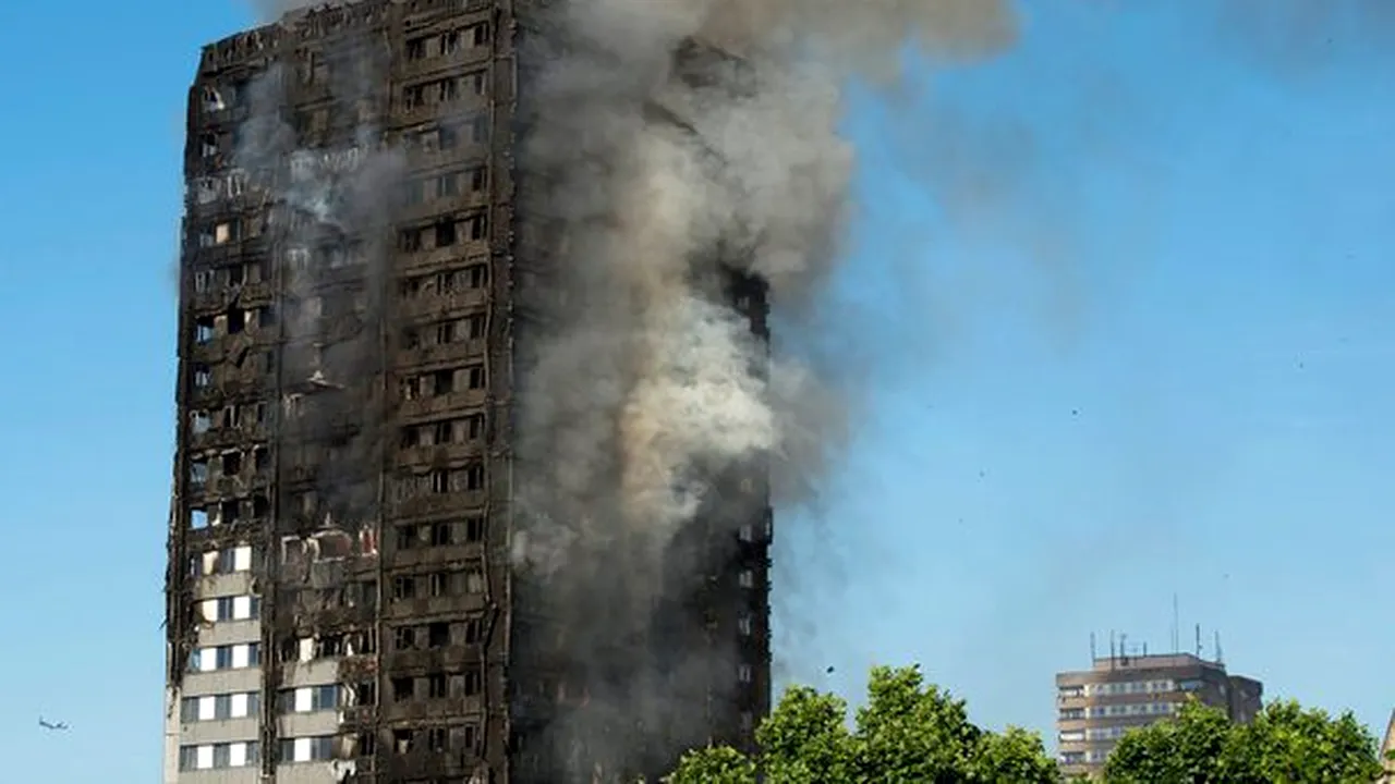 Incendiul de la Grenfell Tower. Poliţia a anunţat că bilanţul incendiului a ajuns la 79 de morţi