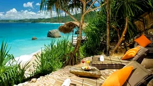 Compania din România care îşi trimite aproape 100 de angajaţi într-o vacanţă în Bali. Pentru fiecare dintre ei a plătit câte 4.000 de euro