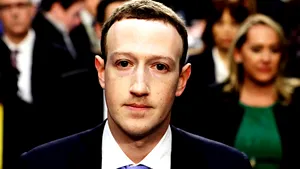 Măsura luată de Facebook ca răspuns la scandalul Cambridge Analytica. Zeci de MII de aplicaţii sunt vizate