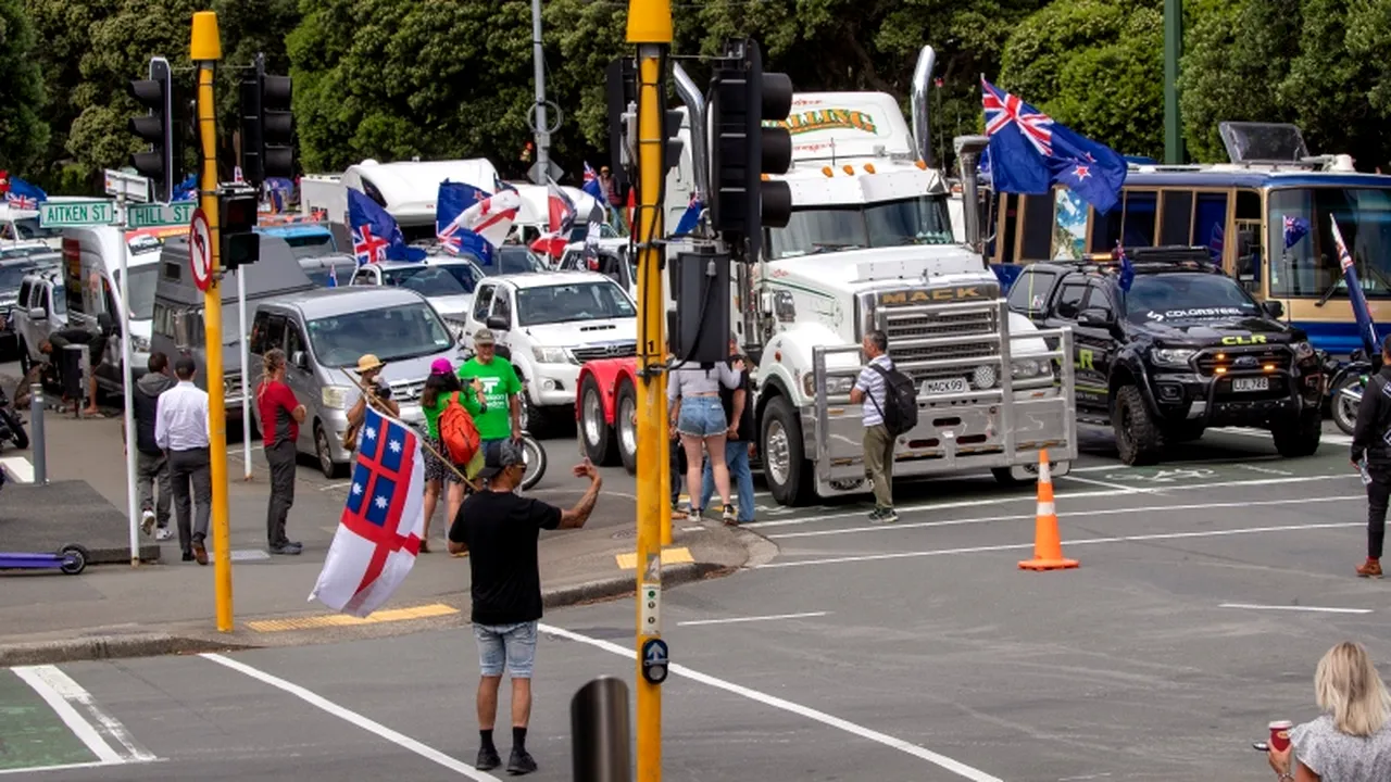 Protestul camioanelor ia amploare: după Canada, convoaiele cutreieră Noua Zeelandă
