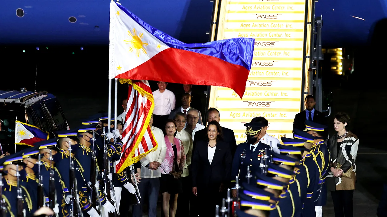 Harris: SUA îşi reafirmă angajamentul de a apăra Filipine