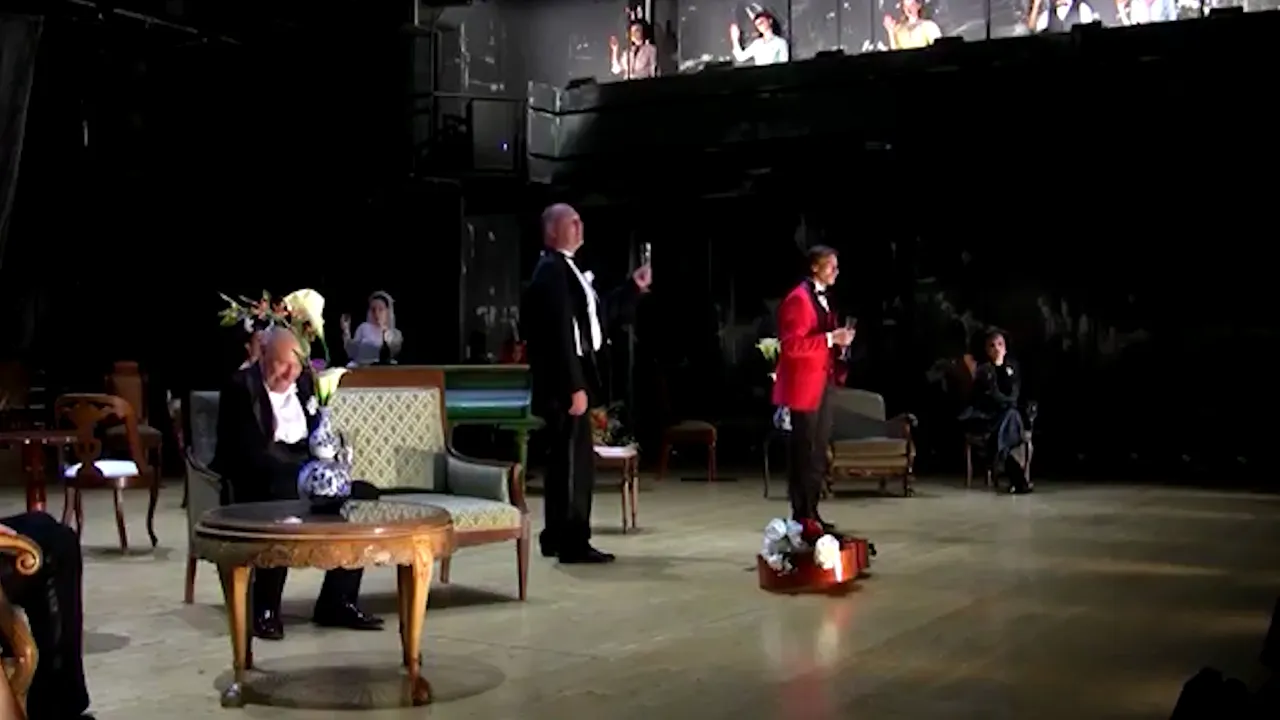 VIDEO | Teatrul Bulandra: 73 de ani de aplauze