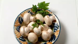 Postul Crăciunului: mai puţină soia şi înlocuiţi carnea cu ciupercile