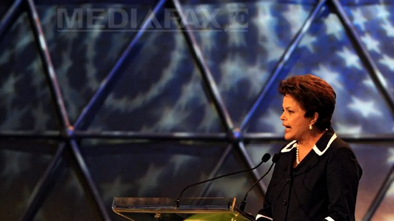 Dilma Rousseff revine în forţă cu două zile înaintea alegerilor prezidenţiale braziliene