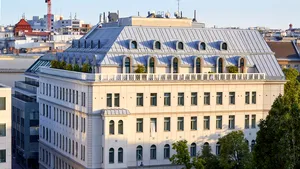 Tot mai mulţi români aleg să se trateze în Austria. Spitalul Wiener Privatklinik din Austria a înregistrat o creştere de 32% a pacienţilor români în primele 3 luni ale anului 