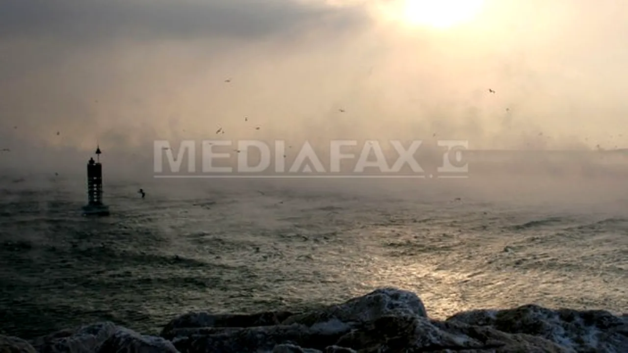 Porturile Constanţa fluvial, Mangalia, Midia-Năvodari şi Bara Sulina, închise din cauza vântului