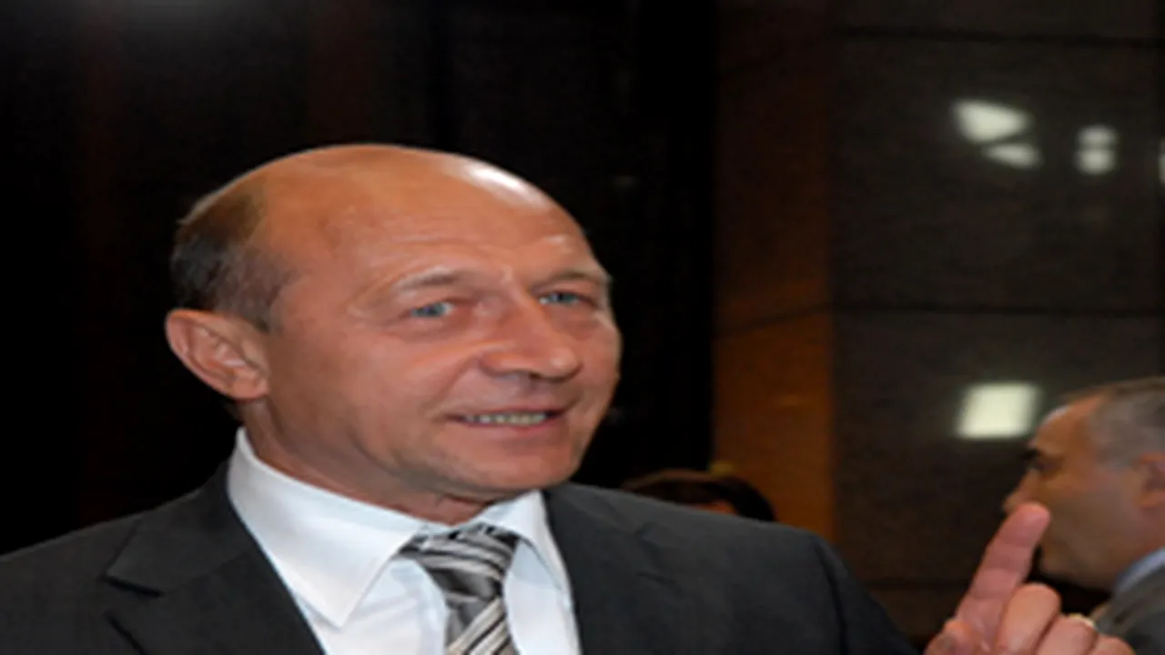 Băsescu: Jumătate din Parlament poate ascunde toate hahalerele din partide
