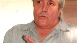 Actorul Petre Moraru, internat de urgenţă la spital, după ce i s-a făcut rău la Teatrul Mic