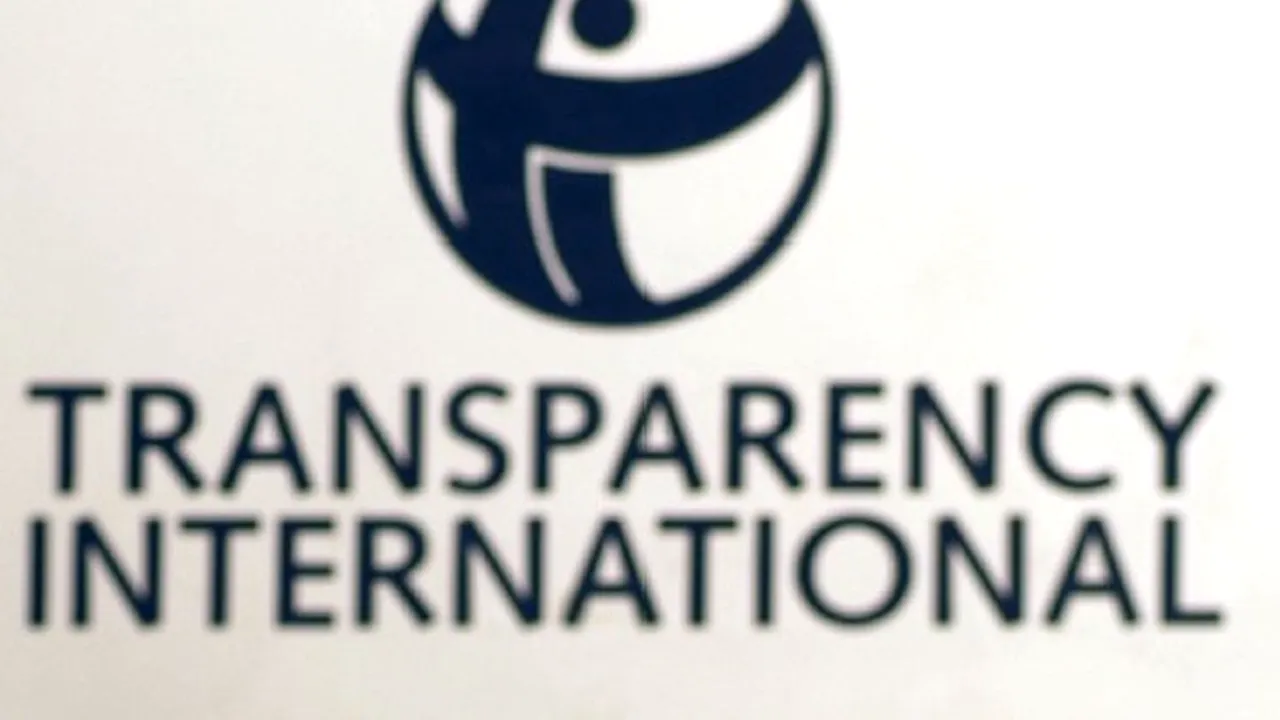 Raportul Transparency International pe 2012: Corupţia continuă să facă ravagii în zona euro
