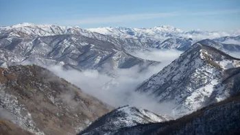 METEO Cod portocaliu de ploi torențiale și viscol: Șase județe, sub avertizare până marți seară