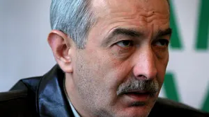 Romanian Revolutionaries Defender On Hunger Strike, Calls For President’s Support