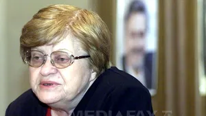 Zoe Petre, internată în stare gravă la Spitalul Elias din Capitală