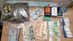 Doi inculpați reținuți de DIICOT pentru introducerea în țară a 14 kilograme de canabis din Spania
