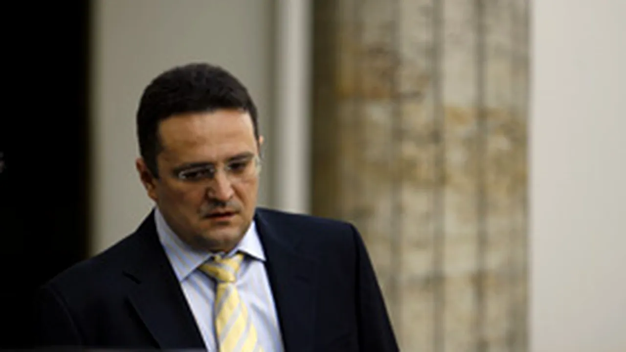 Maior: Sper ca Statutul ofiţerului de informaţii să fie adoptat în actuala sesiune