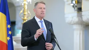 Tokes Lazlo a depus un denunţ penal la ÎCCJ împotriva lui Iohannis. Şeful statului ar fi incitat publicul împotriva maghiarilor şi a votanţilor PSD