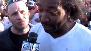 Noul erou al Americii: Vecinul celor trei femei răpite a devenit favoritul americanilor - VIDEO