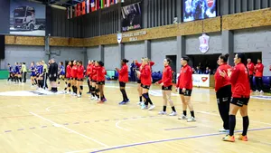 Liga Florilor la handbal feminin pornește la drum. Campioana Gloria Bistrița dă startul noului sezon