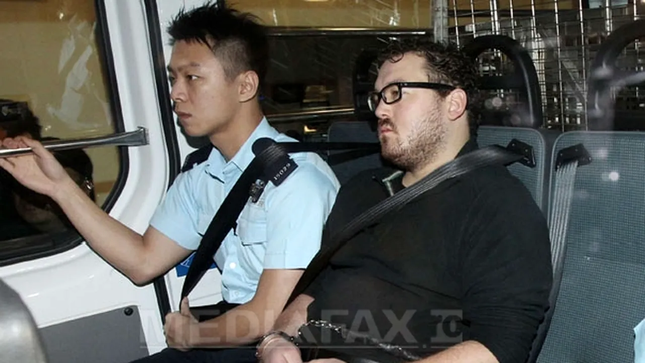 Un fost angajat al băncii de investiţii Merrill Lynch, inculpat în Hong Kong pentru dublu asasinat - FOTO