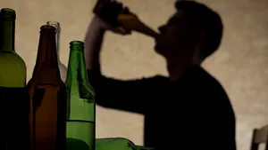 Drunkorexia, ultimul viciu care face ravagii printre tineri

