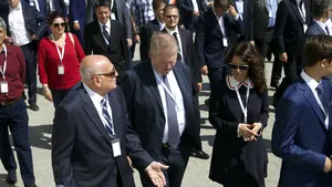 Cea mai bogată româncă, Veronica Guşă de Drăgan, intră pe piaţa românească de ambalaje din materiale reciclabile, printr-o investiţie de 10 milioane euro. Unde s-a deschis noua fabrică