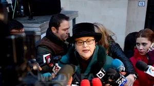 Sora lui Adrian Năstase: Cine luptă pentru România în clipa de faţă e pedepsit