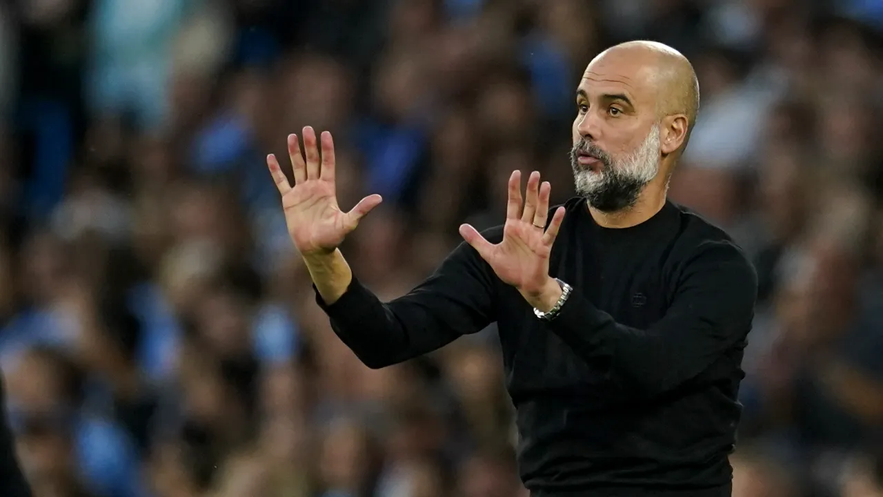 Pep Guardiola, antrenorul lui Manchester City, a fost operat de urgenţă pentru o problemă la spate