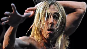 Iggy Pop va lansa un album cu influenţe jazz (Video)