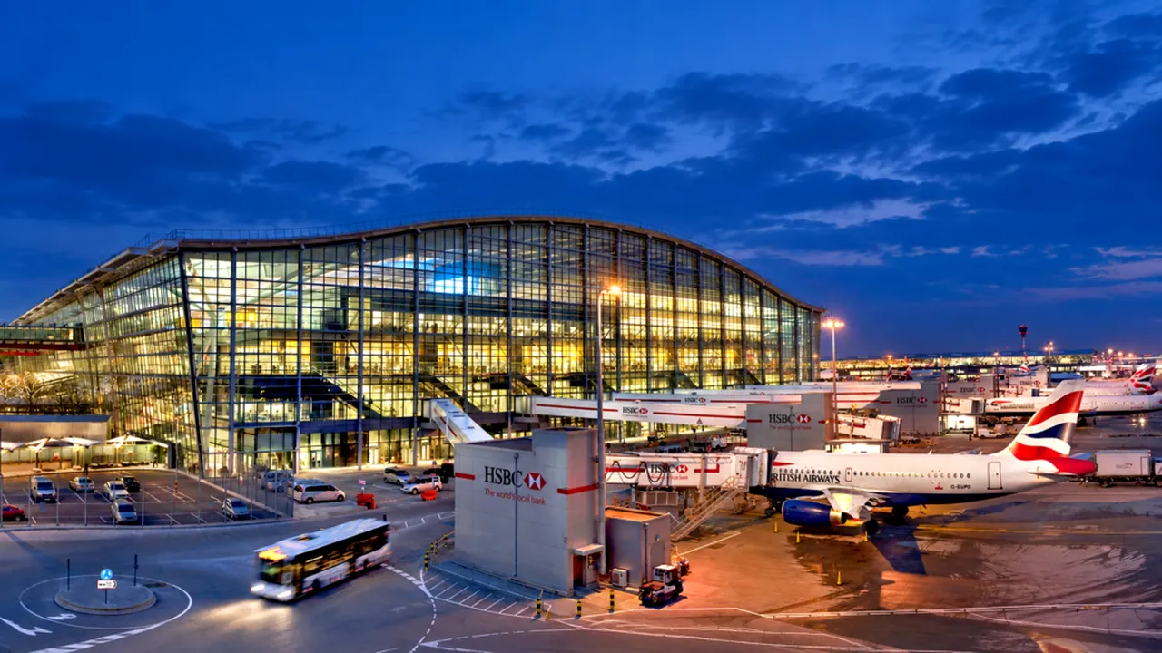 Perturbări majore pe aeroporturile din Marea Britanie. Zboruri blocate în întreaga țară