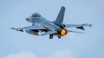 NEWS ALERT Alertă în NATO! Aeroportul din Vilnius, închis după o presupusă dronă venită din Belarus
