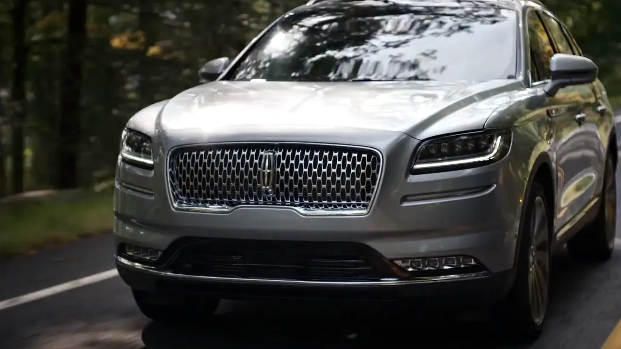 Deschizi maşina cu telefonul. Lincoln a prezentat versiunea 2021 pentru modelul Nautilus SUV