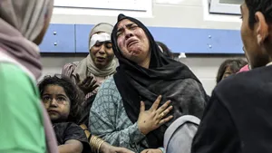 Şeful ONU „îngrozit” de atacul asupra spitalului din Gaza / 500 de oameni au murit 