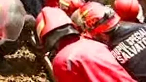 Tânăr îngropat sub un mal de pământ în sectorul 3 al Capitalei