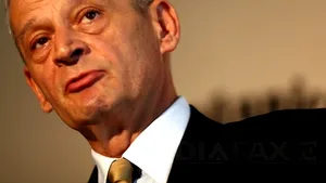 Oprescu: Am găsit probleme în spitale, analizăm posibilitatea de a angaja pompieri proprii