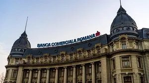 Ce dobânzi practică băncile din top 10 la creditele ipotecare