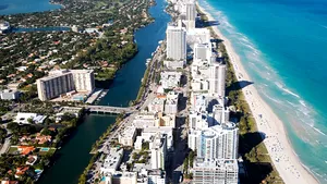 Miami a fost declarat „noul Wuhan” în pandemia de Covid-19

