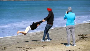 Ţara model cu 0 cazuri noi de coronavirus şi doar 4 oameni în spital. Guvernul a proclamat victoria împotriva COVID şi a început ridicarea restricţiilor